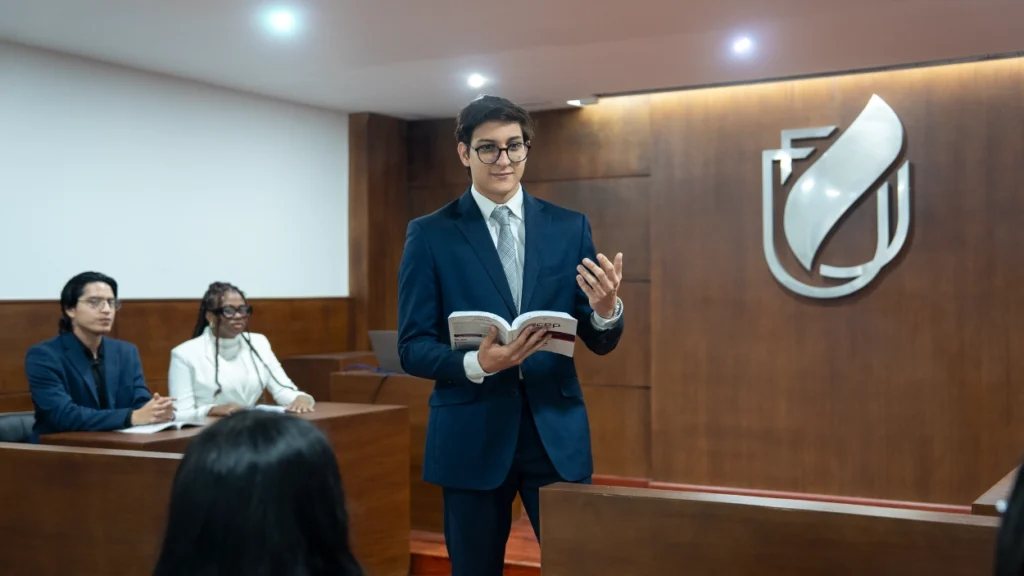 Students from the ECOTEC University School of Law and Governance