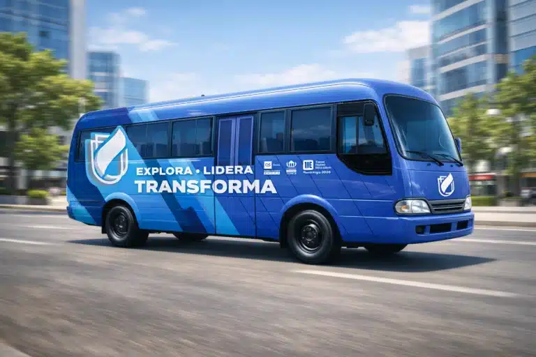 Bus universitario de ECOTEC