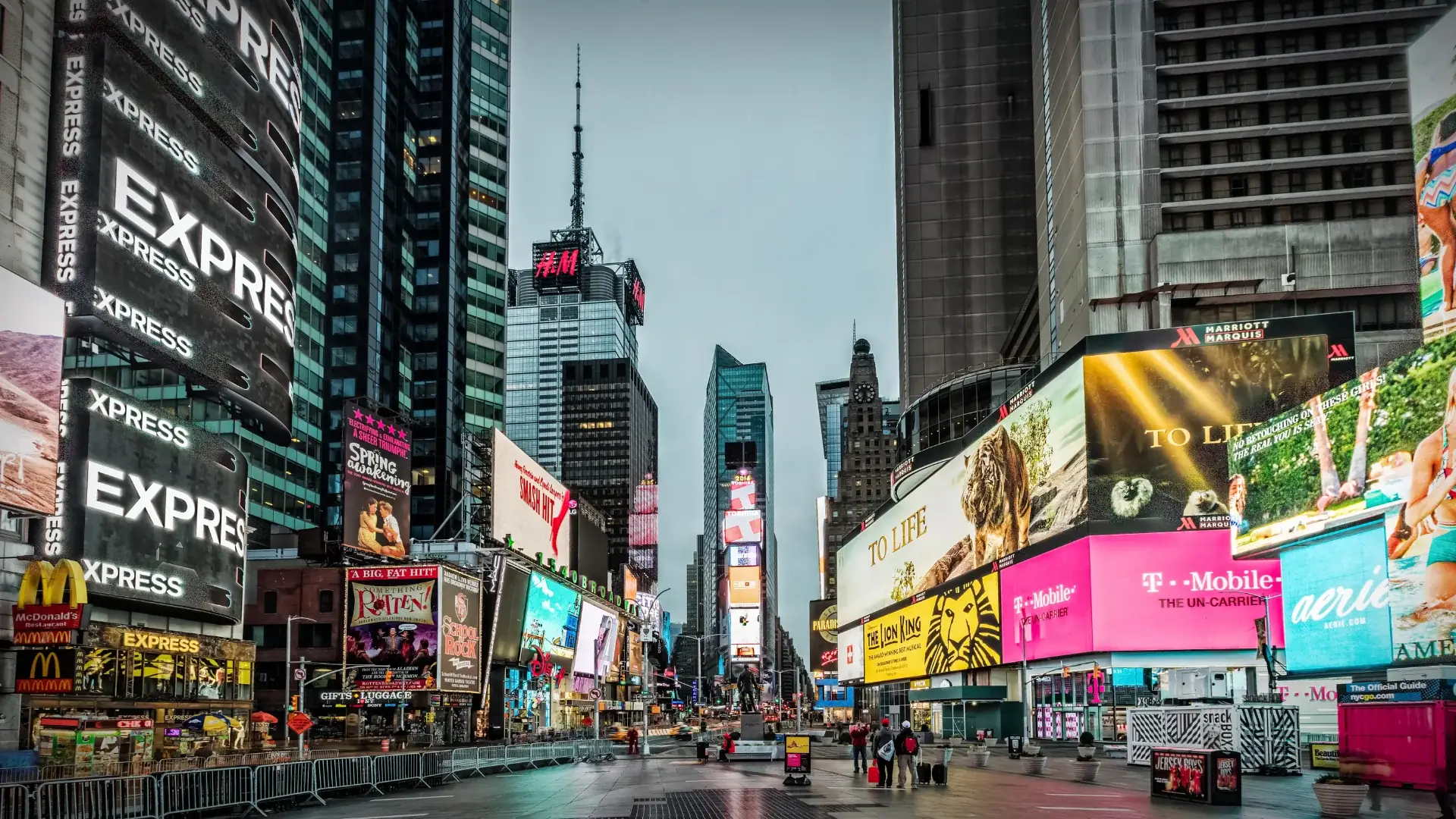 Times Square, New York, a global job market for ECOTEC graduates
