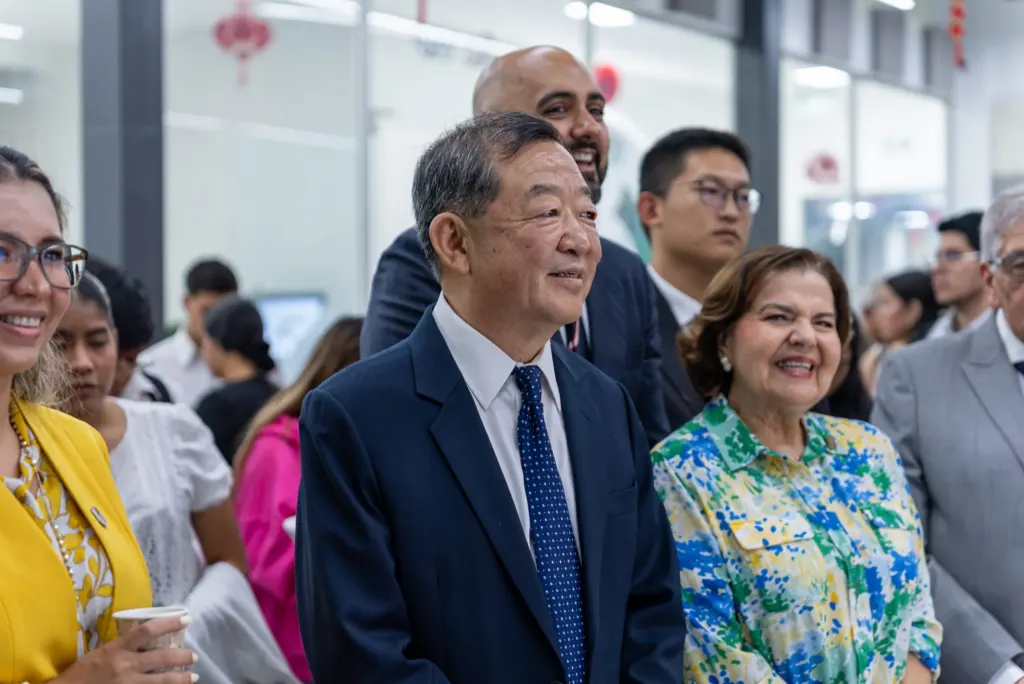 Attendees at the gathering on Chinese culture, science and technology at ECOTEC