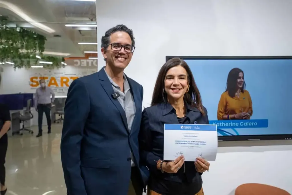 Impulso ECOTEC Entrepreneurship Mentors Microcredential awarded at the Samborondón Campus