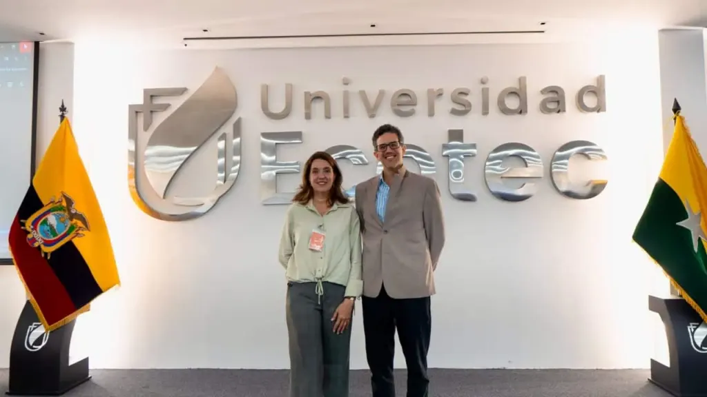 Público en una charla de Impulso ECOTEC