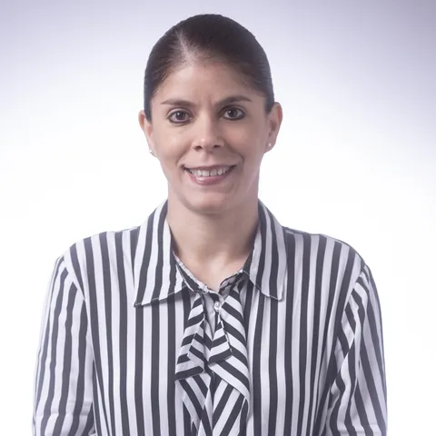 Viviana Henriques, Mgtr., líder del colectivo académico de Relaciones Internacionales