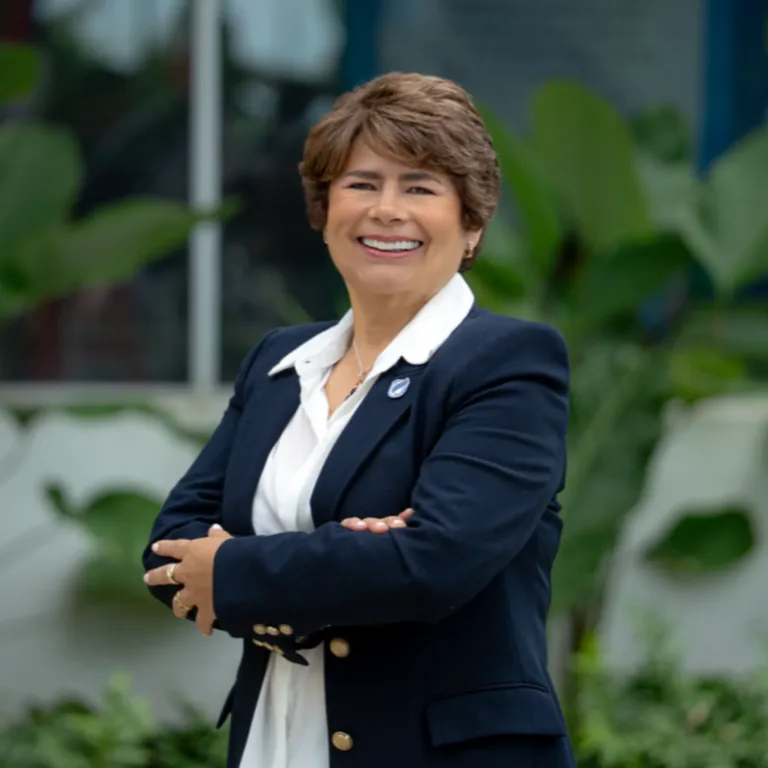 Alexandra Dávila Toro, Mgtr., Facultad de Ciencias Económicas y Empresariales de ECOTEC