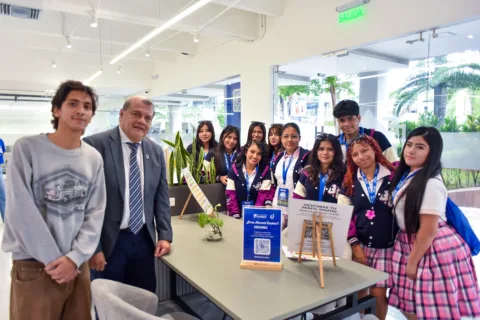 ¡Seguimos viviendo el Open House ECOTEC 2026! ✨
En nuestro Campus Guayaquil, los estudiantes de la Unidad Educativa Particular Gloria Gorelik fueron parte de esta experiencia, conociendo de cerca nuestras carreras y los espacios donde se forman los futuros profesionales.
Así continuamos compartiendo todo lo que hace especial la experiencia universitaria en ECOTEC. 💙